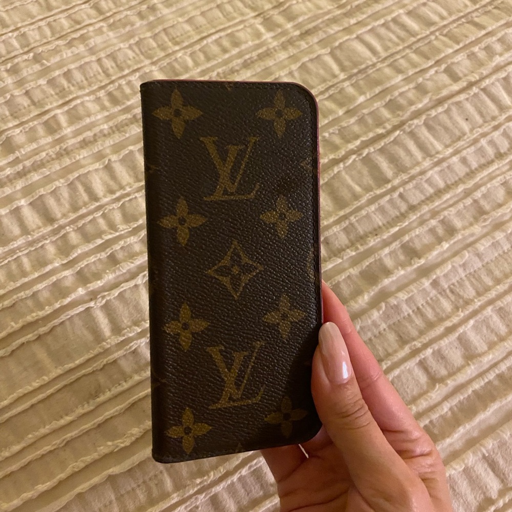 Louis Vuitton iphone case